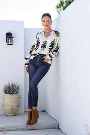 Filigree Blouse White/Blk