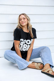 Good Vibes Tee Black
