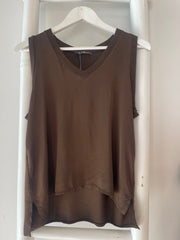 V Neck Top Choc