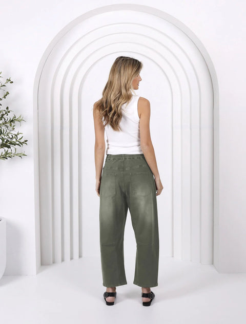 Leo Barrel Jeans Khaki