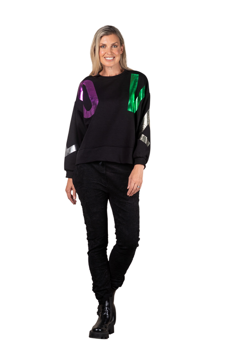 Love Sweater Black