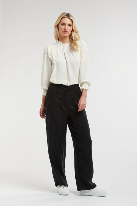 Patch Pocket Pant Black